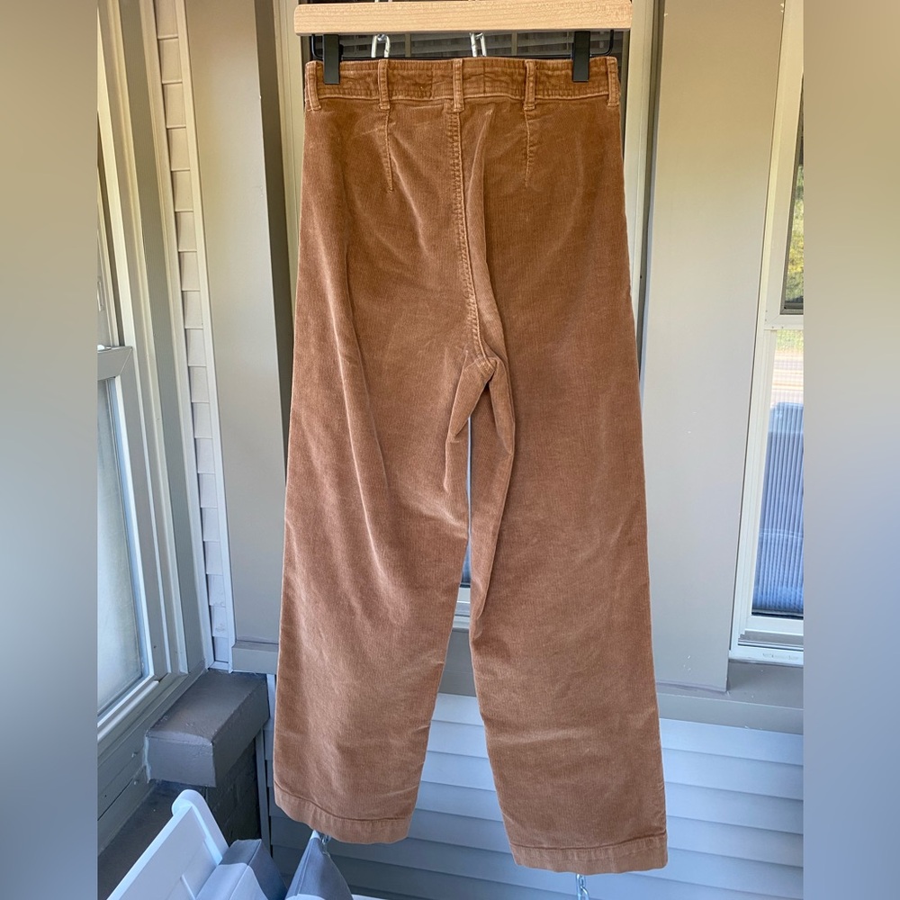 Everlane, Corduroy, Wide Leg Pant in Toasted Coconut! - Picture 6 of 10